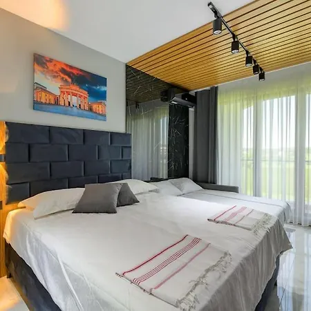 Azur Ap19 Apartment