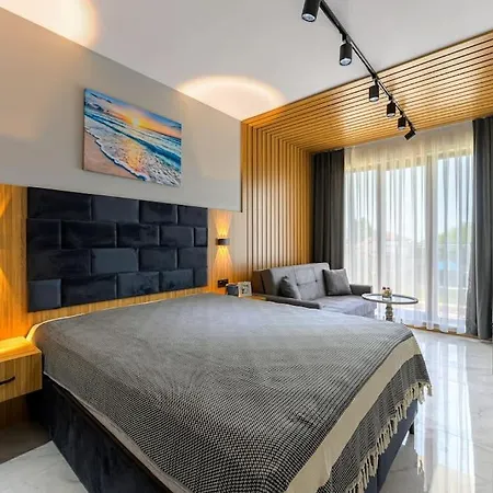 Azur Ap19 Apartment